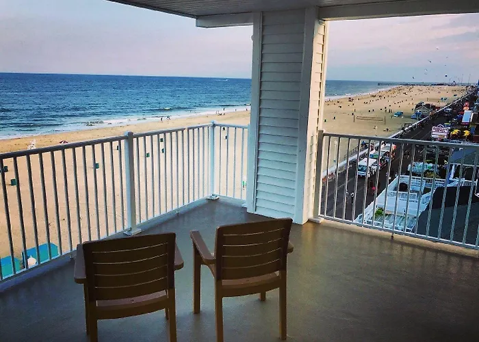 Monte Carlo Boardwalk / Oceanfront Ocean Ocean City